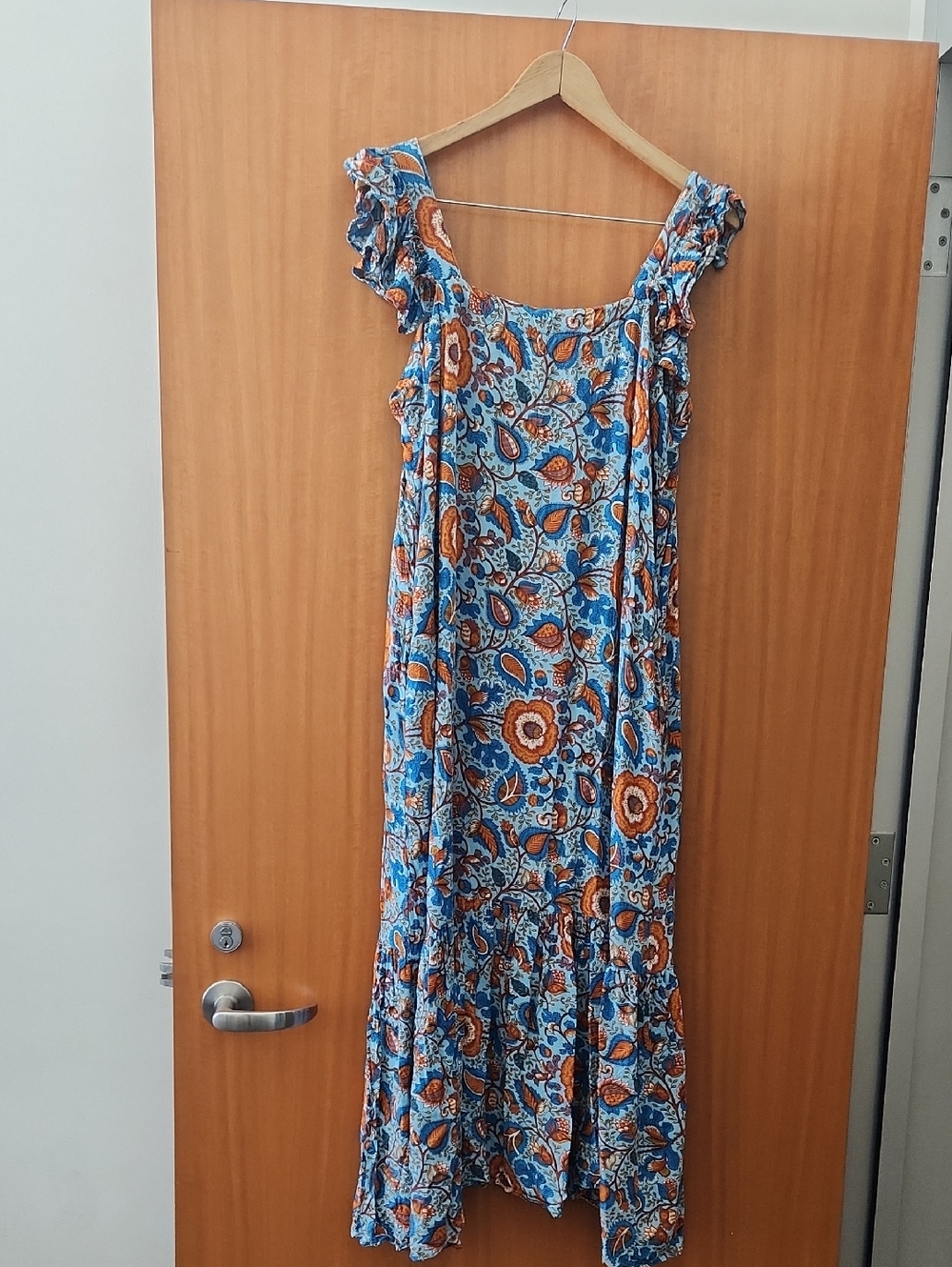 House Of Harlow 1960 Flutter Sleeve Floral Dress Size Medium